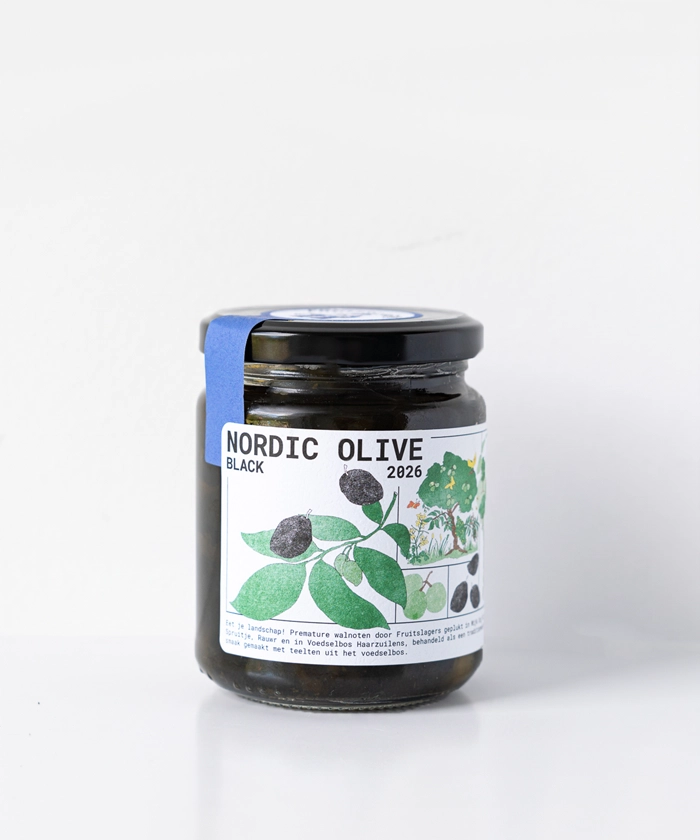 Nordic Olive Walnoot van Fruitslagers – premature walnoten bereid als zwarte olijf