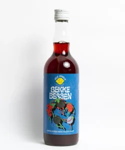 Gekke Bessen van Roze Bunker – Dutch berry syrup from rescued local berries